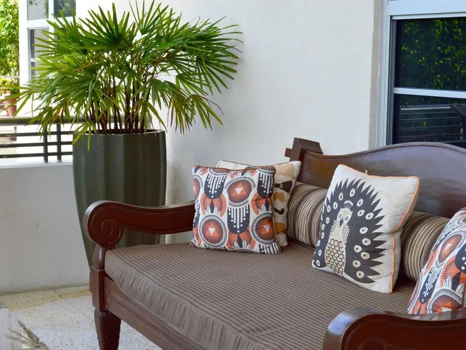 Do Pots Need Drainage Holes? An Expert's Guide To Your Drainage Hole Questions!